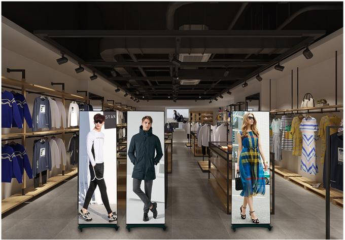 Przenośny ekran LED HD do wyświetlania plakatów, do użytku wewnątrz i na zewnątrz, wolnostojący, P1.8, P2, składany ekran LED do plakatów, ekran LED P2.5 do plakatów 7